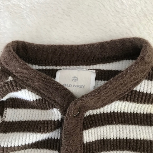 Brown & White Button up pj's🤎🤍 - Picture 5 of 6